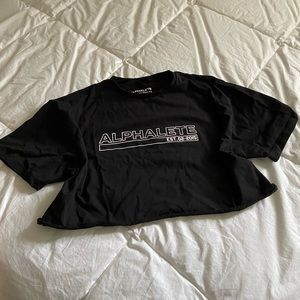 Alphalete cropped tee